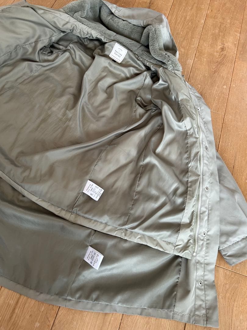 ポンポネット　薄グリーン色　ダウン付きフードジャケット キッズ用 LL 160