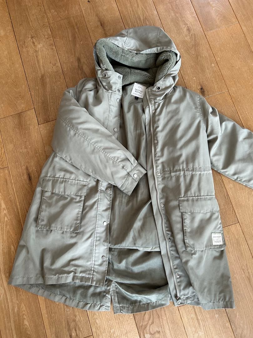 ポンポネット　薄グリーン色　ダウン付きフードジャケット キッズ用 LL 160