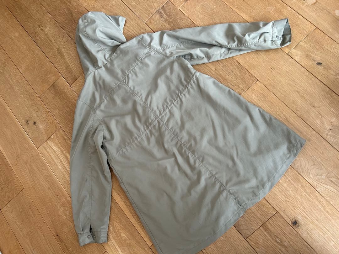 ポンポネット　薄グリーン色　ダウン付きフードジャケット キッズ用 LL 160