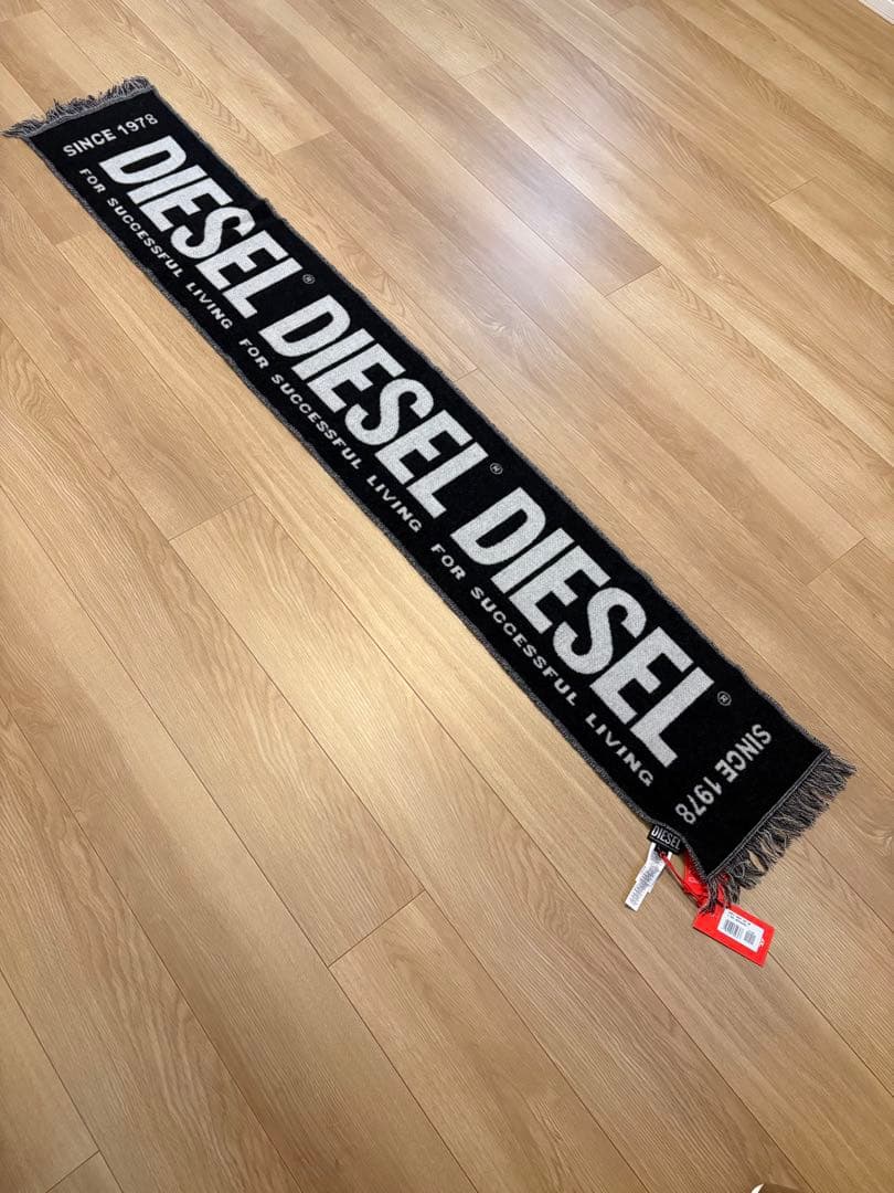 DIESEL ディーゼル ロゴ刺繍　リバーシブルマフラー　ストール