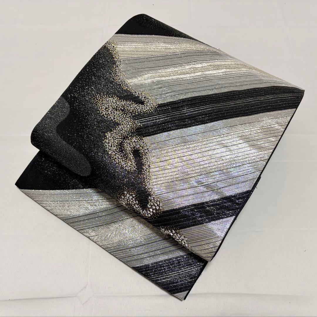 F オーロラ模様 キラキラ 金銀糸 黒地 正絹 六通 袋帯 O1