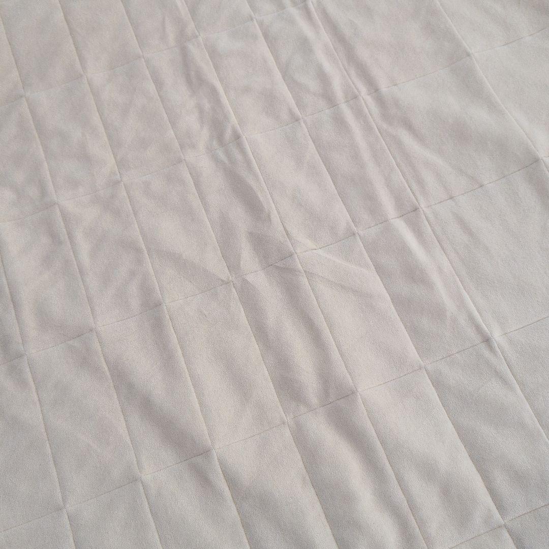 な*け様 中古　エアウィーヴ　セミダブル　カバーあり