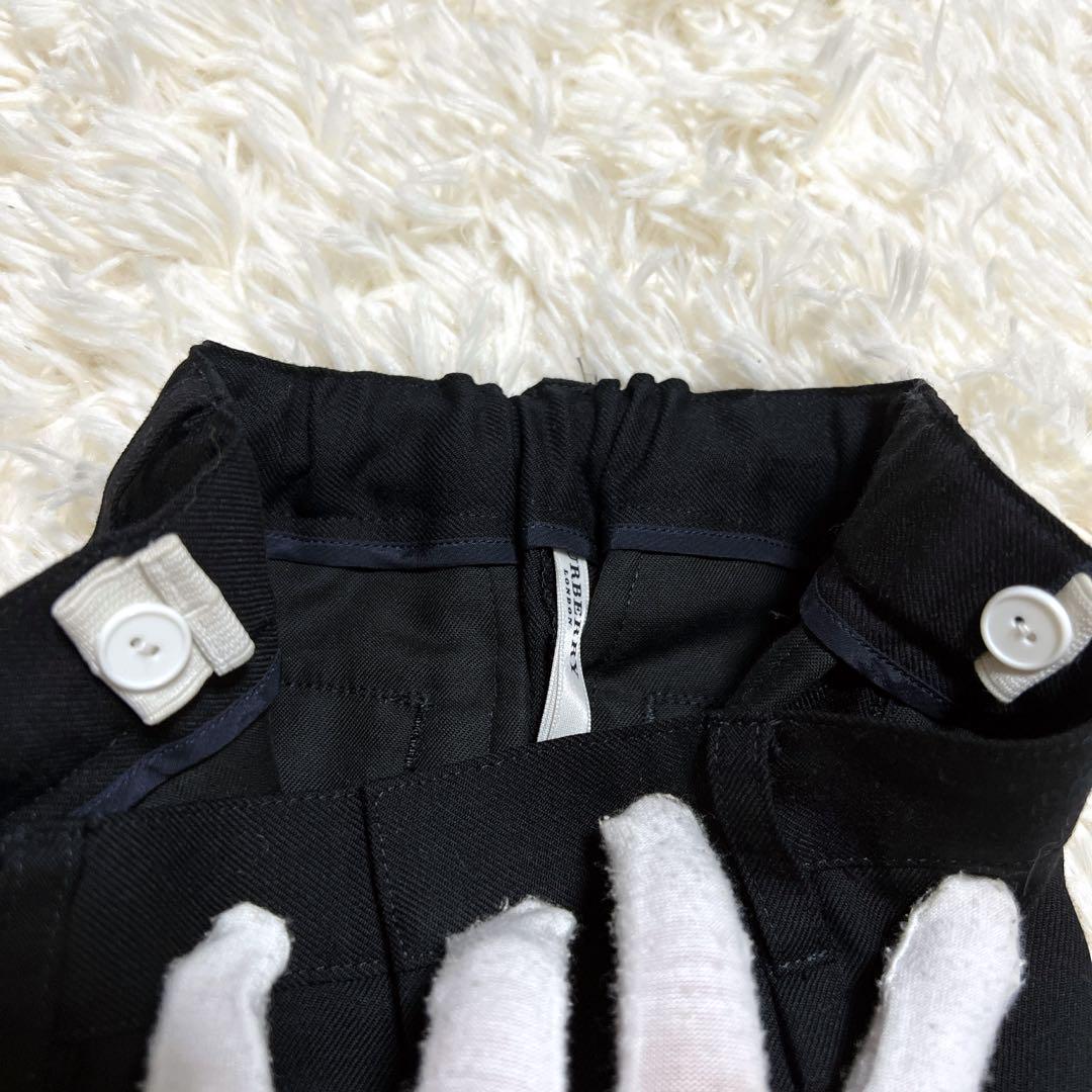 《超高級✨極美品》バーバリー フォーマル スーツ セットアップ ピンバッジ 黒