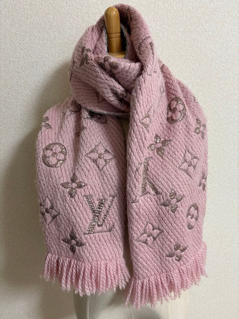 LOUIS VUITTON ピンク マフラー♡