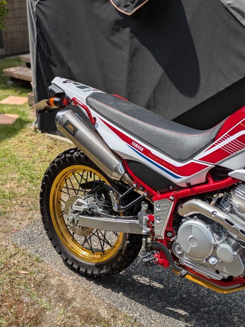 ヤマハセロー 250 dB's チタンスリップオンマフラー