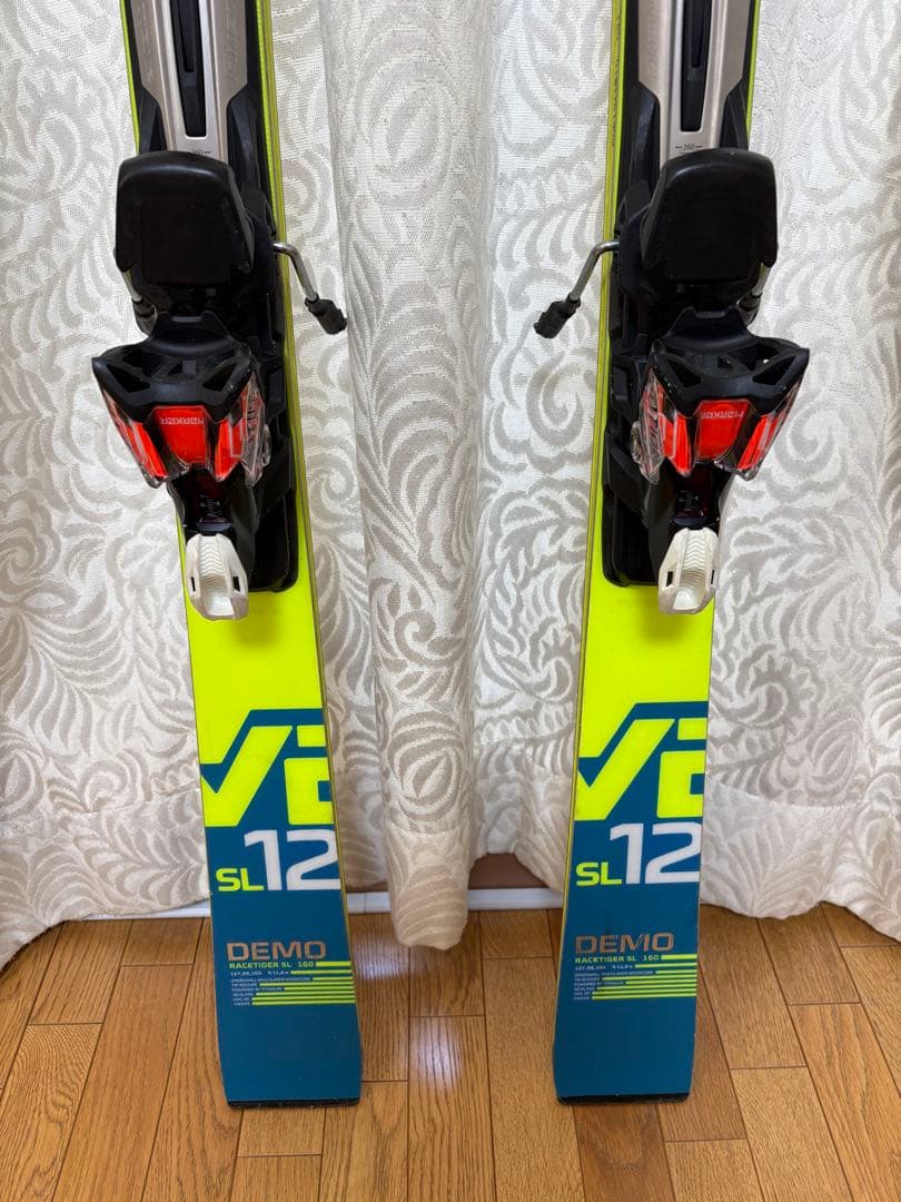 Volkl スキー板　RACETIGER SL