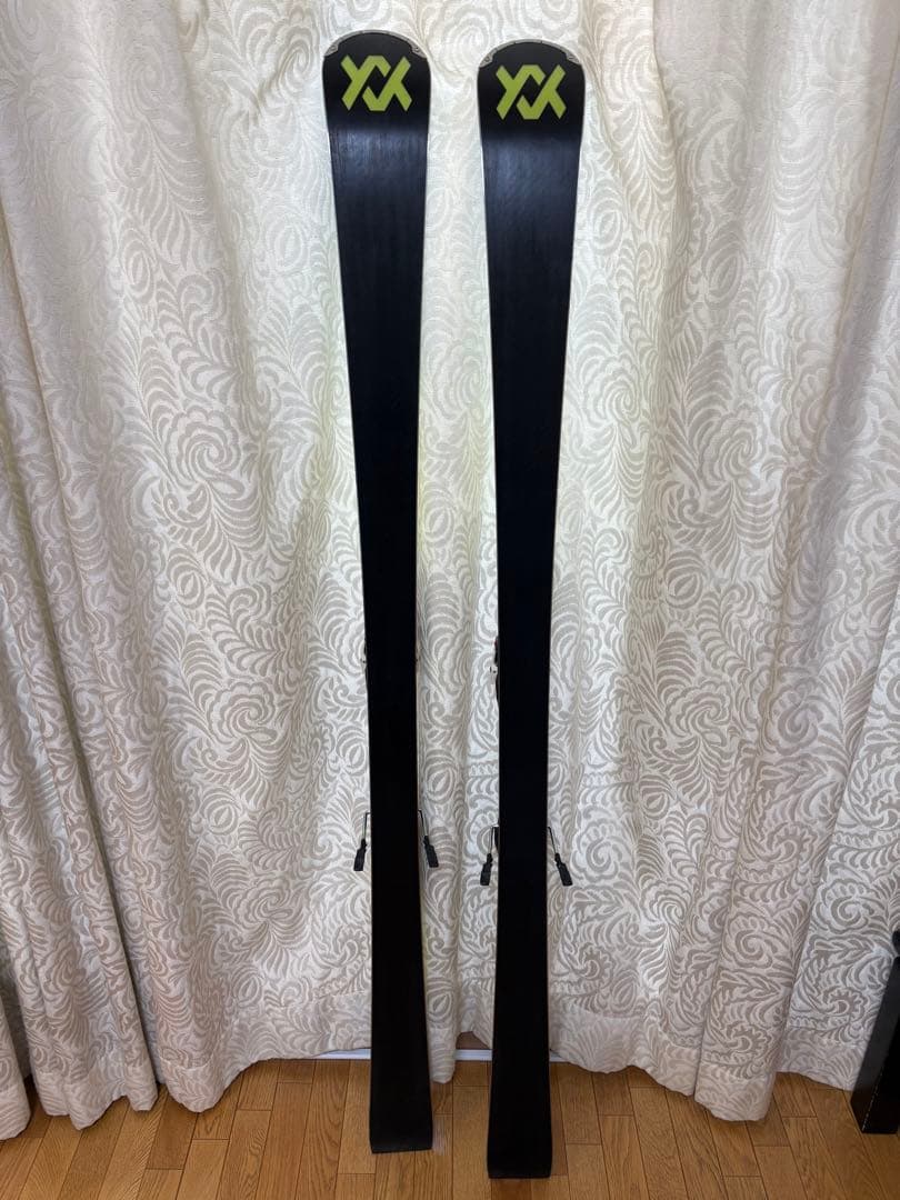 Volkl スキー板　RACETIGER SL