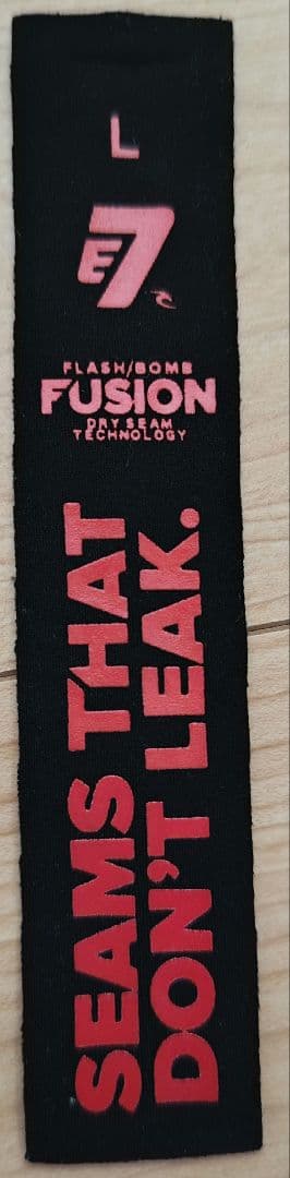 【9月末で販売終了】リップカールフラッシュボムフュージョン5×3セミドライL