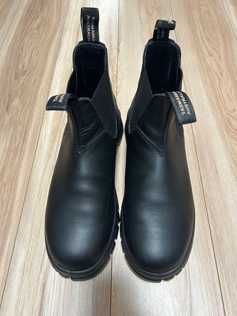 靴 BLUNDSTONE LUG BOOT 2240