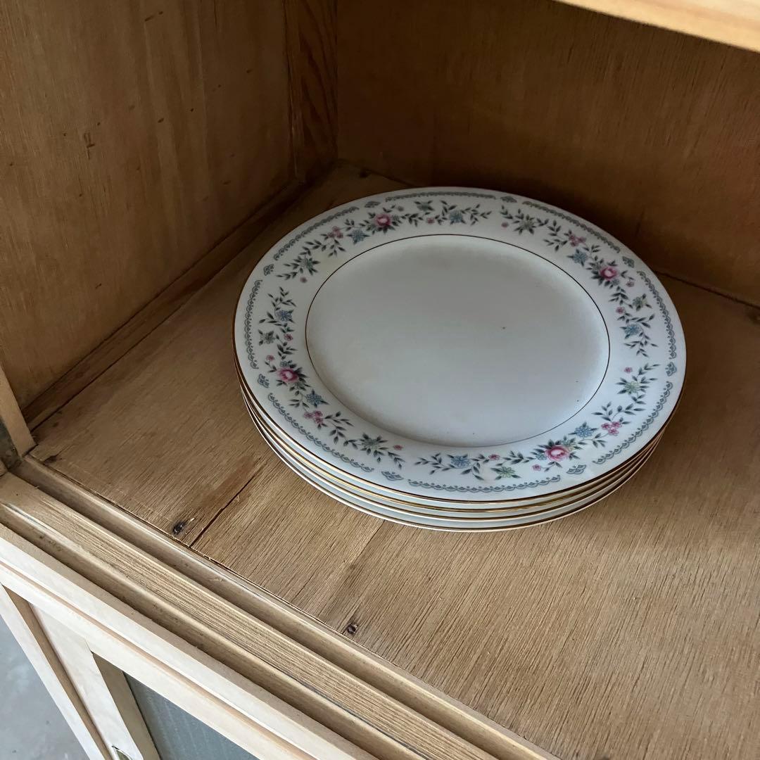 レトロ　アンティーク　古道具　古家具　剥離家具　ストリップド　食器棚　ガラス棚