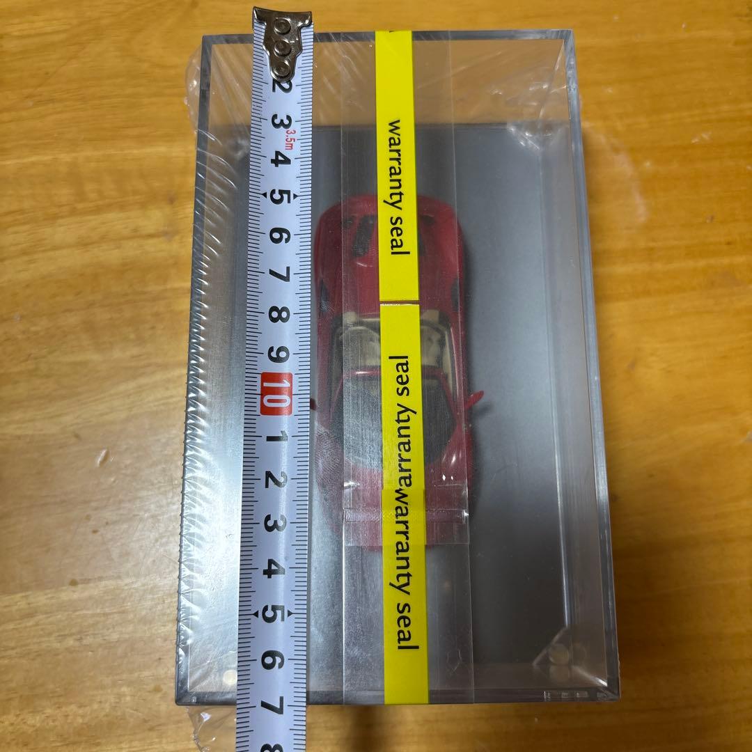 Ferrari F8 Spider ミニカー