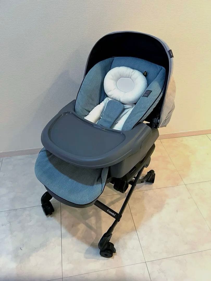 コンビ ネムリラ オートスイング　電動バウンサー