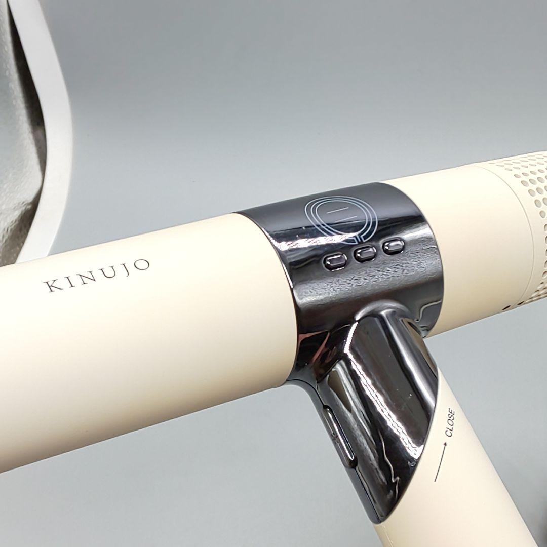 絹女　キヌジョ　KINUJO 大風量マイナスイオン ドライヤー《正規品》980
