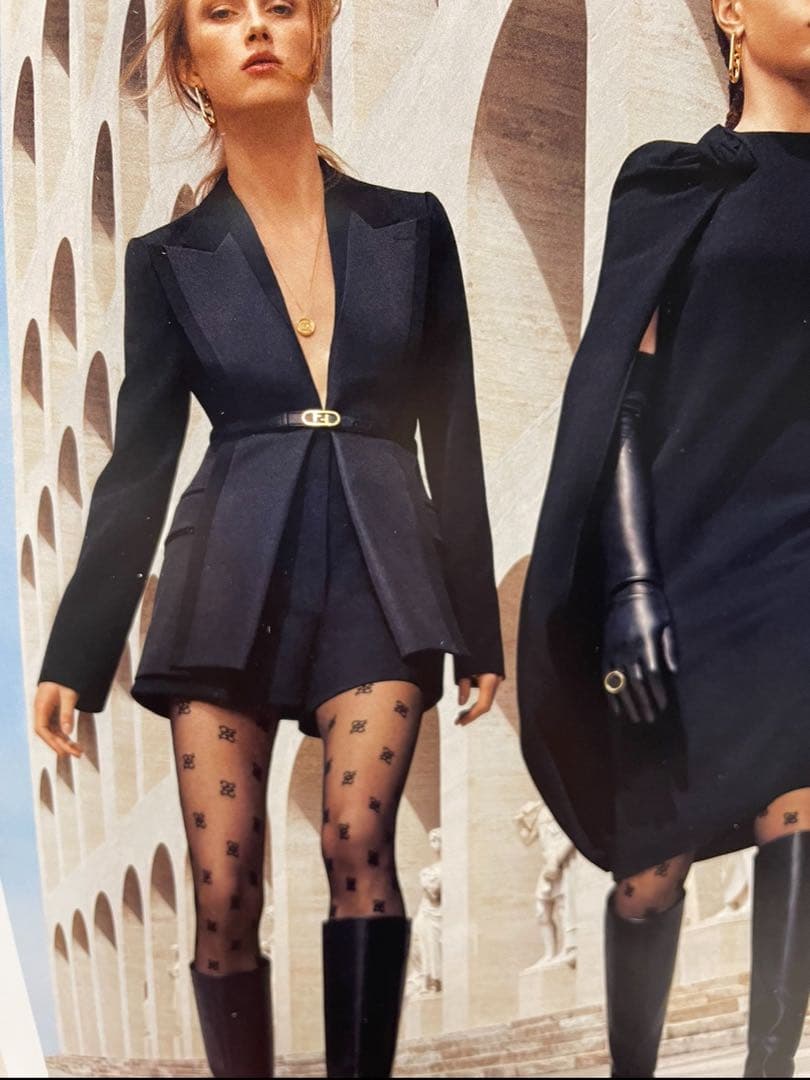 FENDI⭐︎ショートパンツ