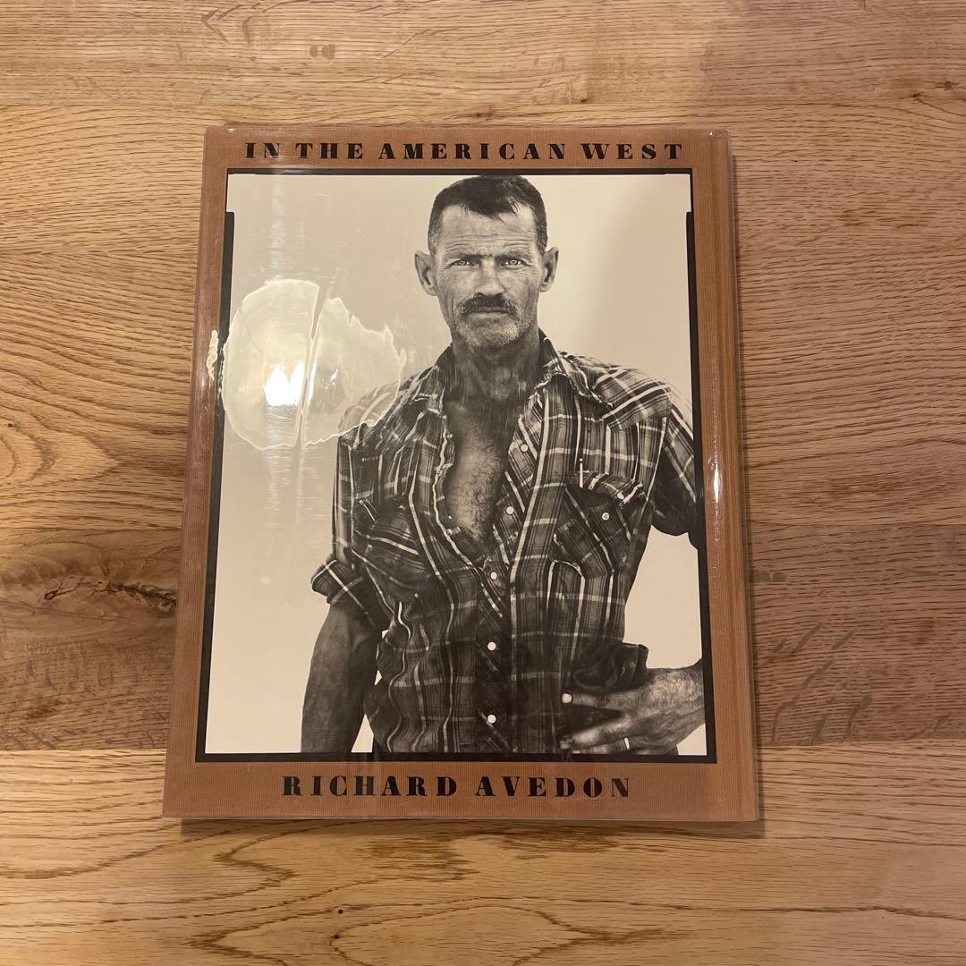 アート・デザイン・音楽 In the American West Richard Avedon