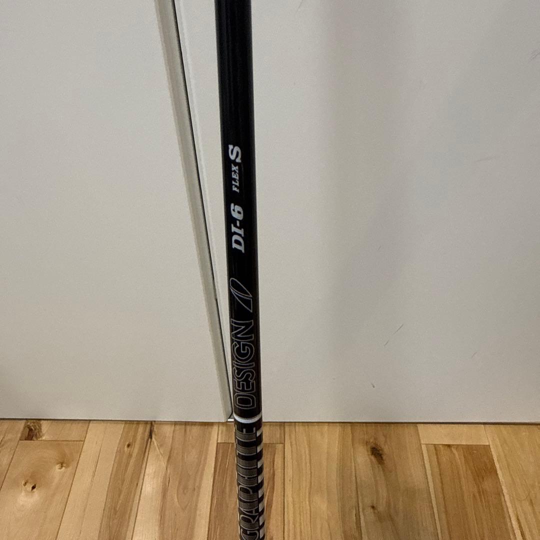 TOUR AD DI-6Sブラック　テーラーメイドスリーブ付き、ドライバー用