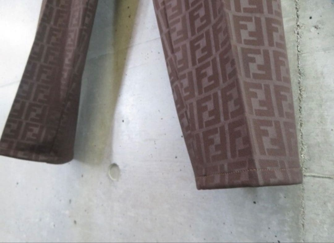 Fendi ブラウンカジュアルパンツ