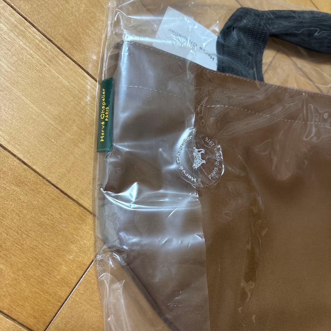 エルベシャプリエ　新品未開封　1027N コニャック　ペタル