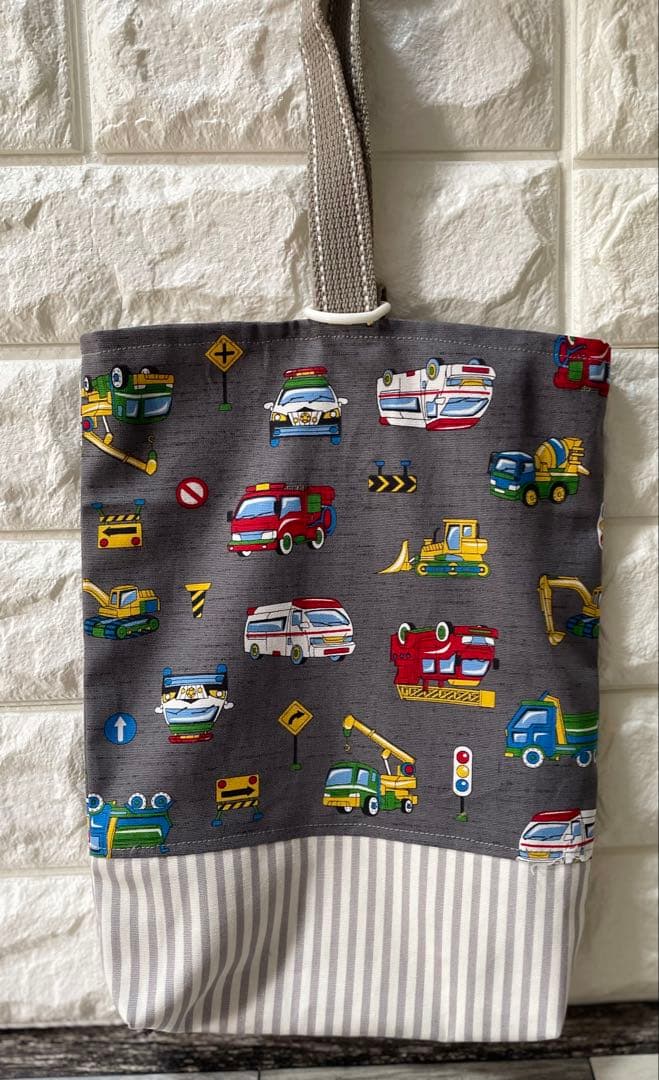 働く車　おしゃれ　レッスンバッグ　ハンドメイド 男の子　入学　入園　上履