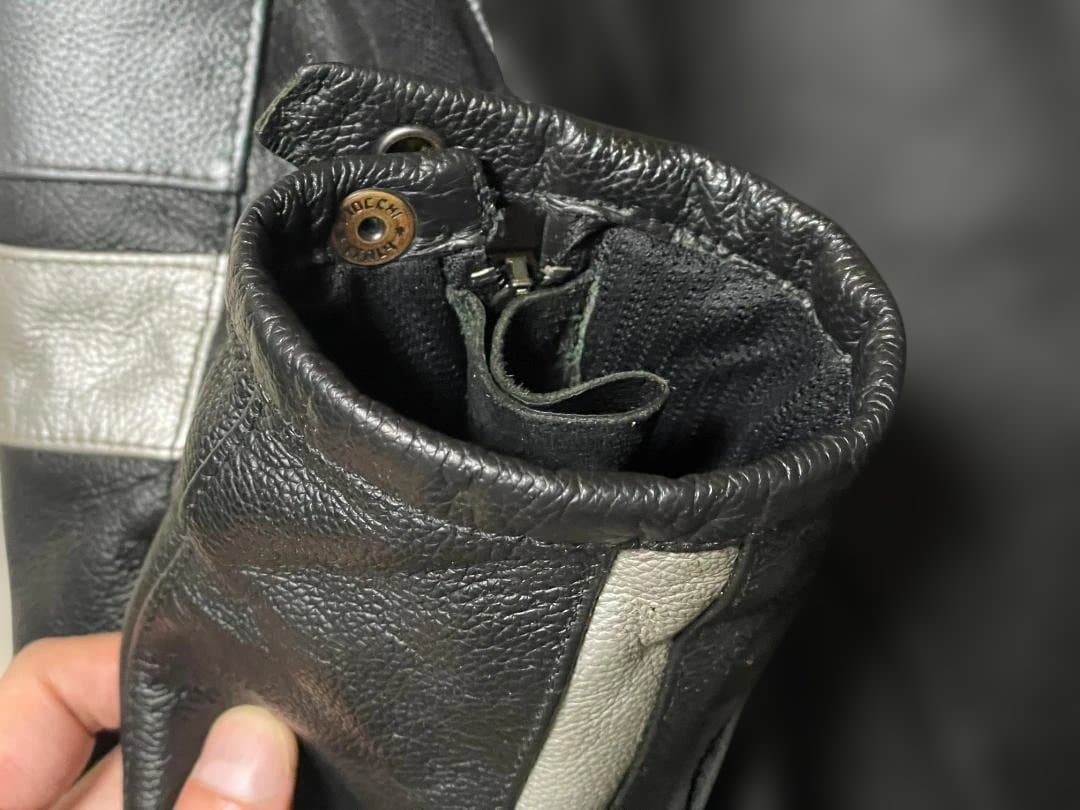 SPIDI レザー ジャケット サイズ50 革部分には傷が無く極めて健全な状態