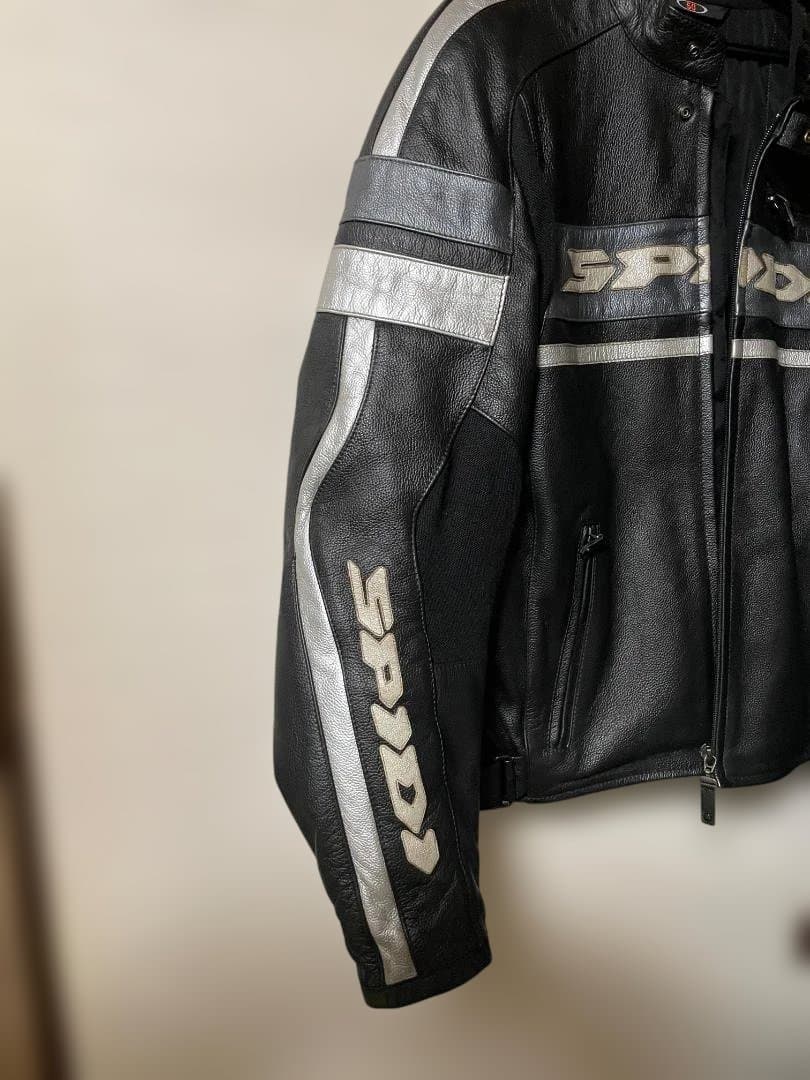 SPIDI レザー ジャケット サイズ50 革部分には傷が無く極めて健全な状態