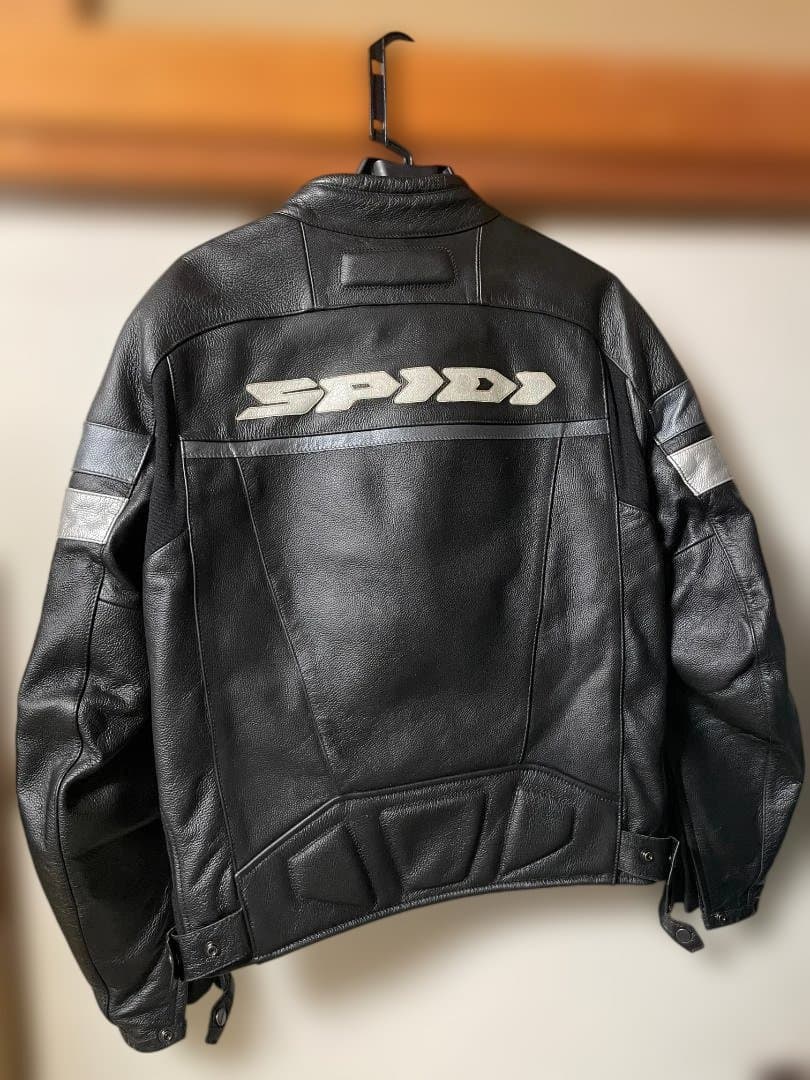 SPIDI レザー ジャケット サイズ50 革部分には傷が無く極めて健全な状態