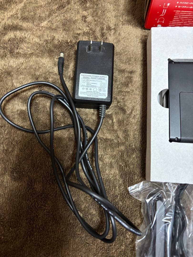 Switch本体　Joy-Con