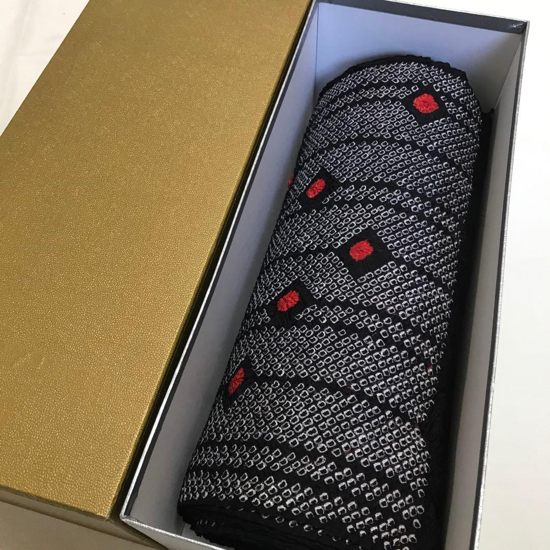 【反物】【総絞り】長さ約11m 巾約34㎝ 黒赤系 保管品 箱入り