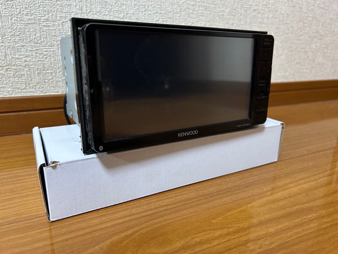 KENWOOD MDV-S708W Bluetoothカーナビ