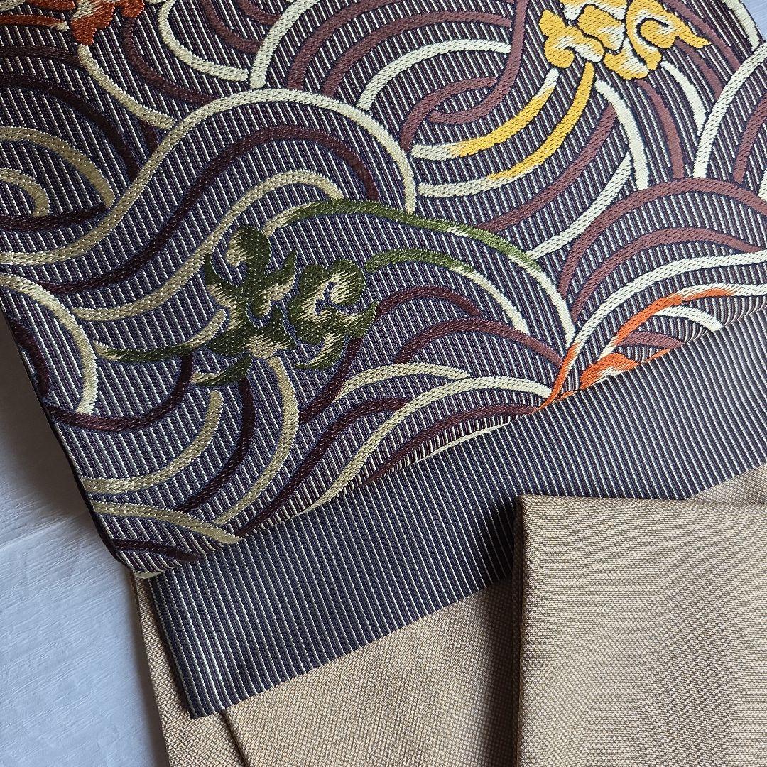 やわらかな榛色　行儀柄の江戸小紋