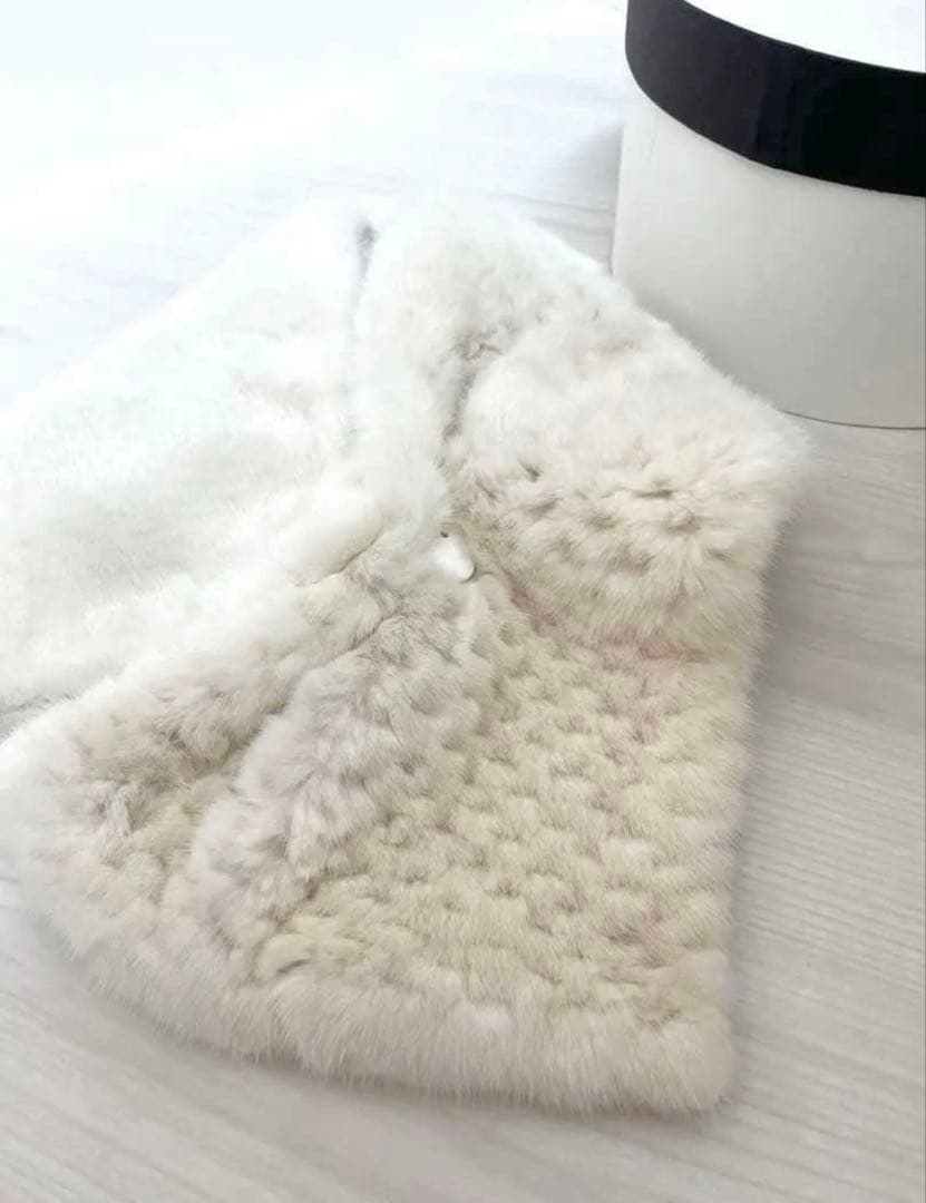 ＤＡＩＳＹ ＬＩＮ for ＦＯＸＥY Mink　Collar　アイボリー