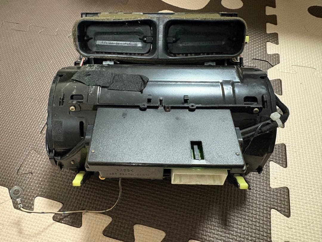 d*9様 トヨタ アルテッツァ 純正ナビ モニター