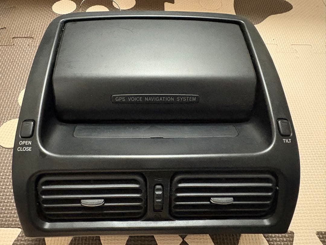 d*9様 トヨタ アルテッツァ 純正ナビ モニター