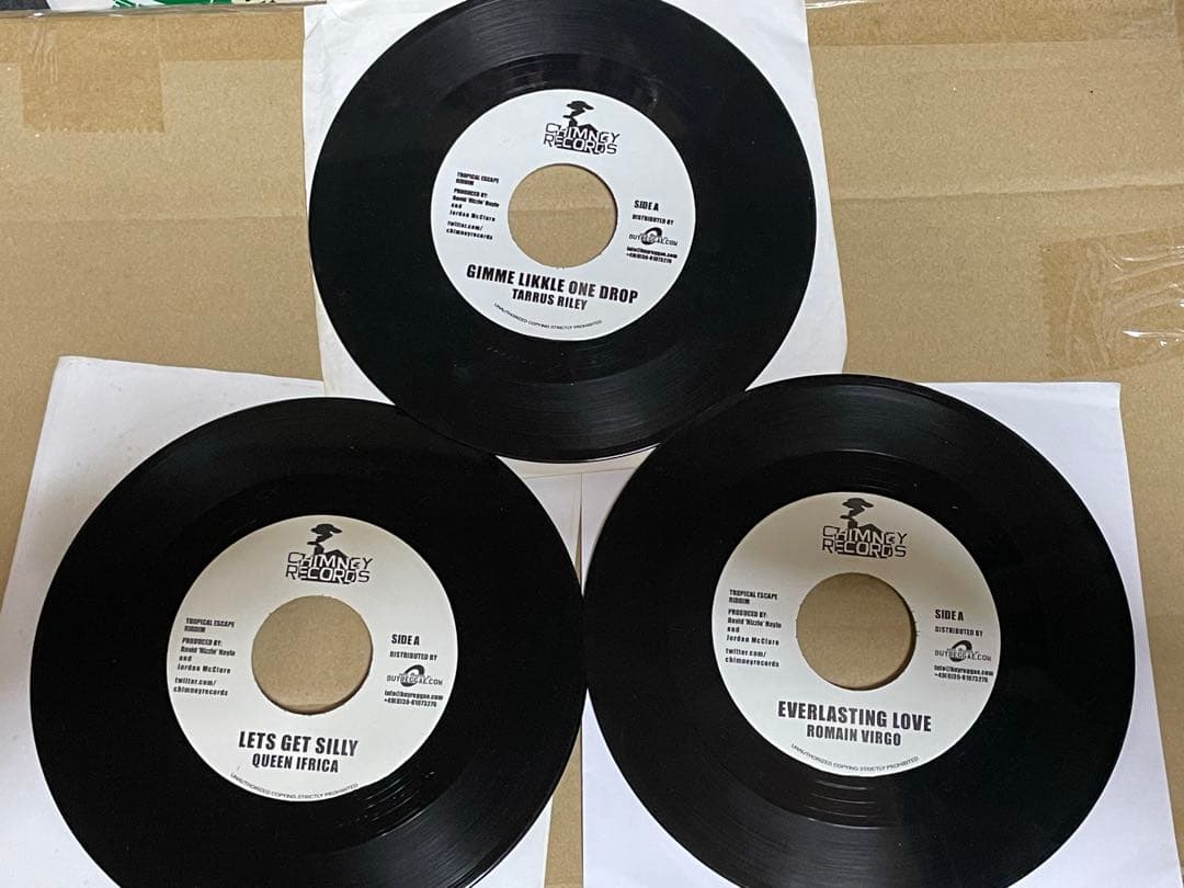 TROPICAL ESCAPE RIDDIM レコード7インチ3枚セット
