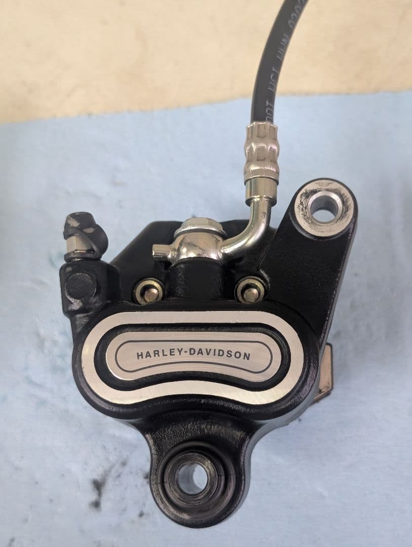 ハーレー　FXBＲ ブレーキキャリパー　リア用