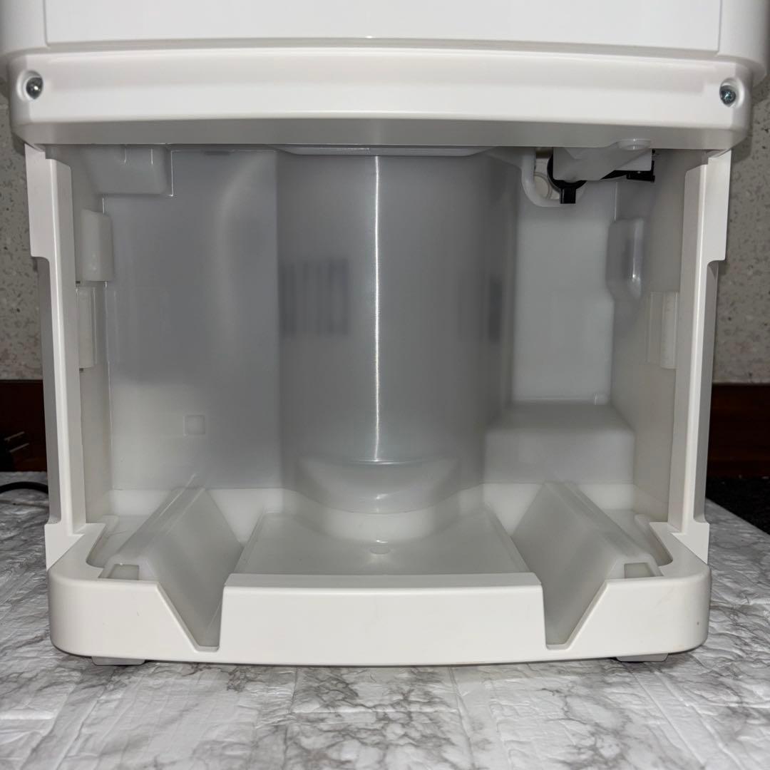 【2021年製】アイリスオーヤマ　衣類乾燥除湿機　IJC-M120-W