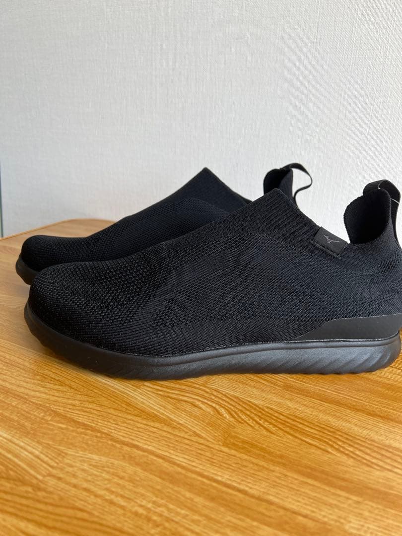 未使用 MIZUNO ザミズノエナジーウルトラライト 26cm レディース