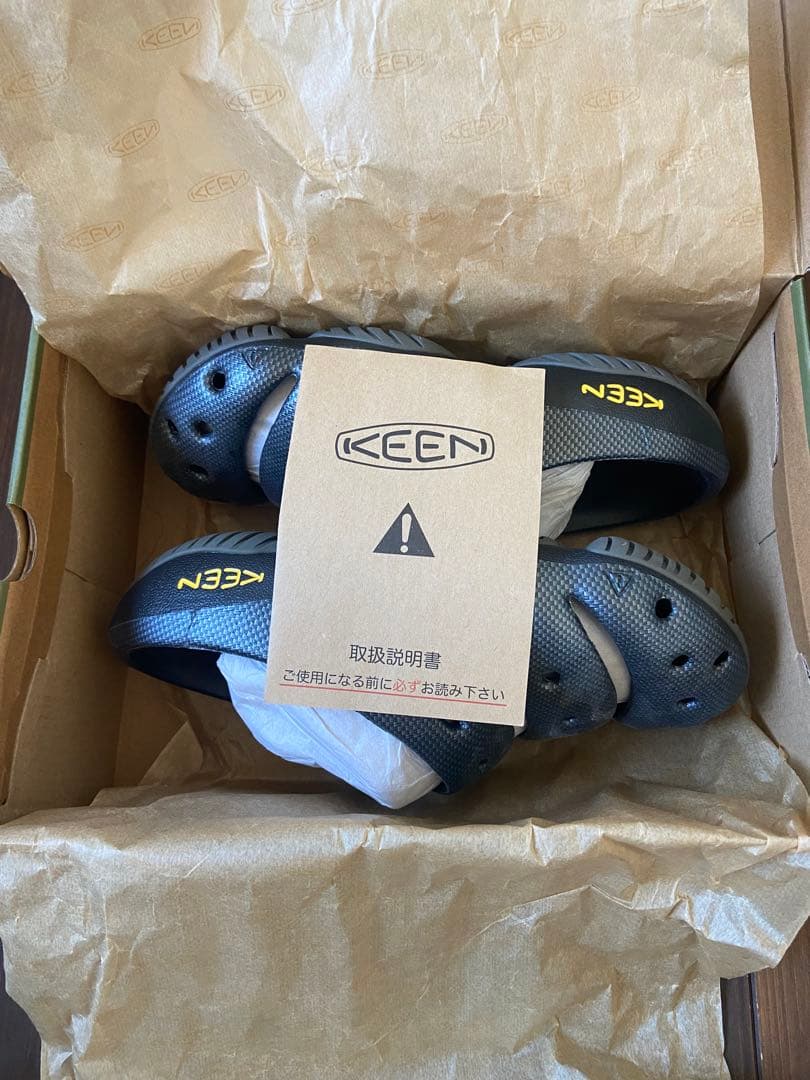 t*n様 【新品•未使用】KEEN ヨギ グラファイト 26cm