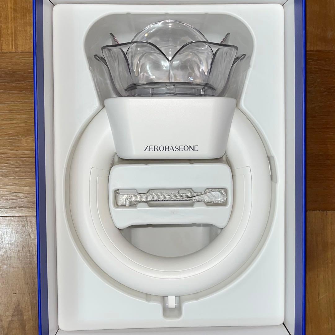 ZEROBASEONE 公式 ペンライト