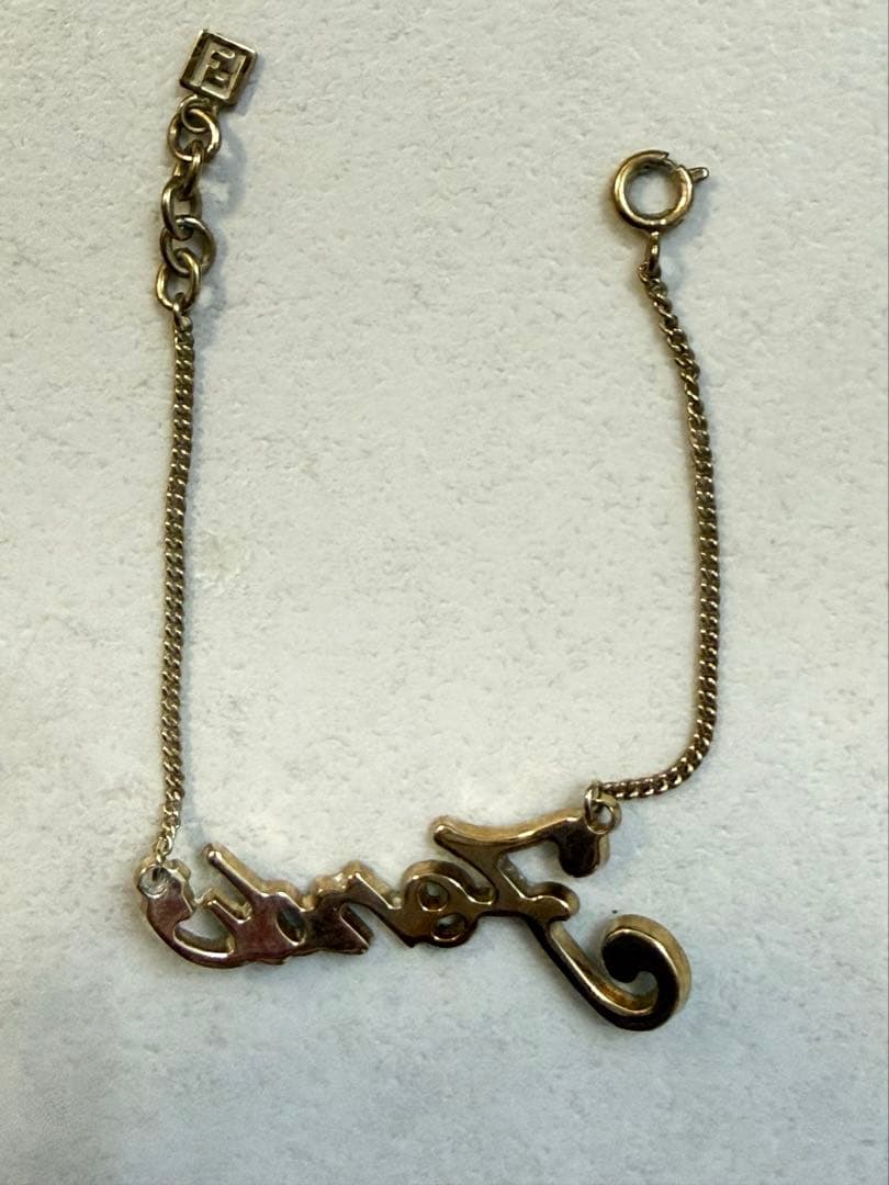 FENDI ラインストーン　ブレスレット