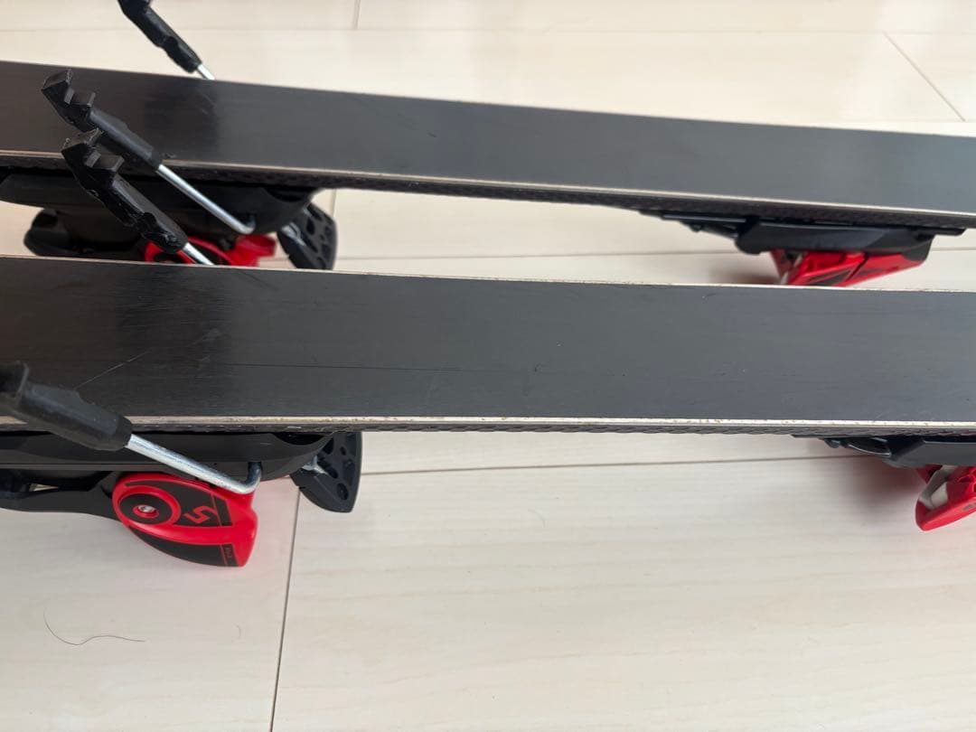 Atomic REDSスキー板 130cm ストック付き