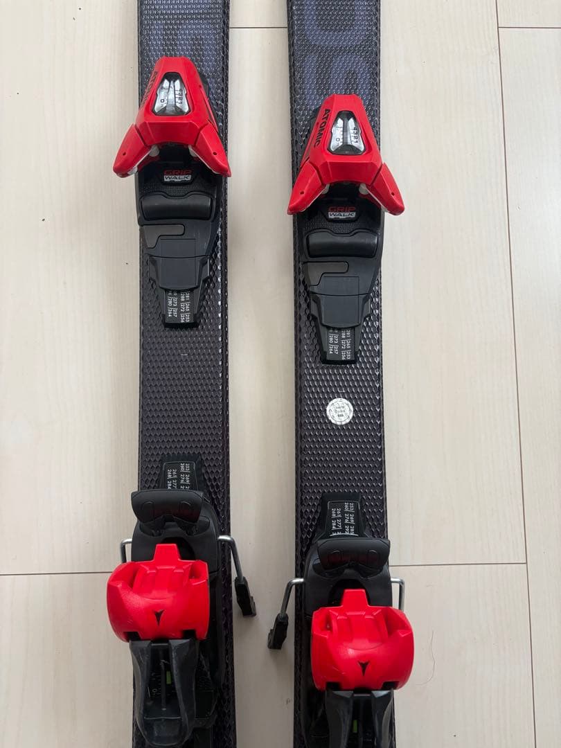 Atomic REDSスキー板 130cm ストック付き