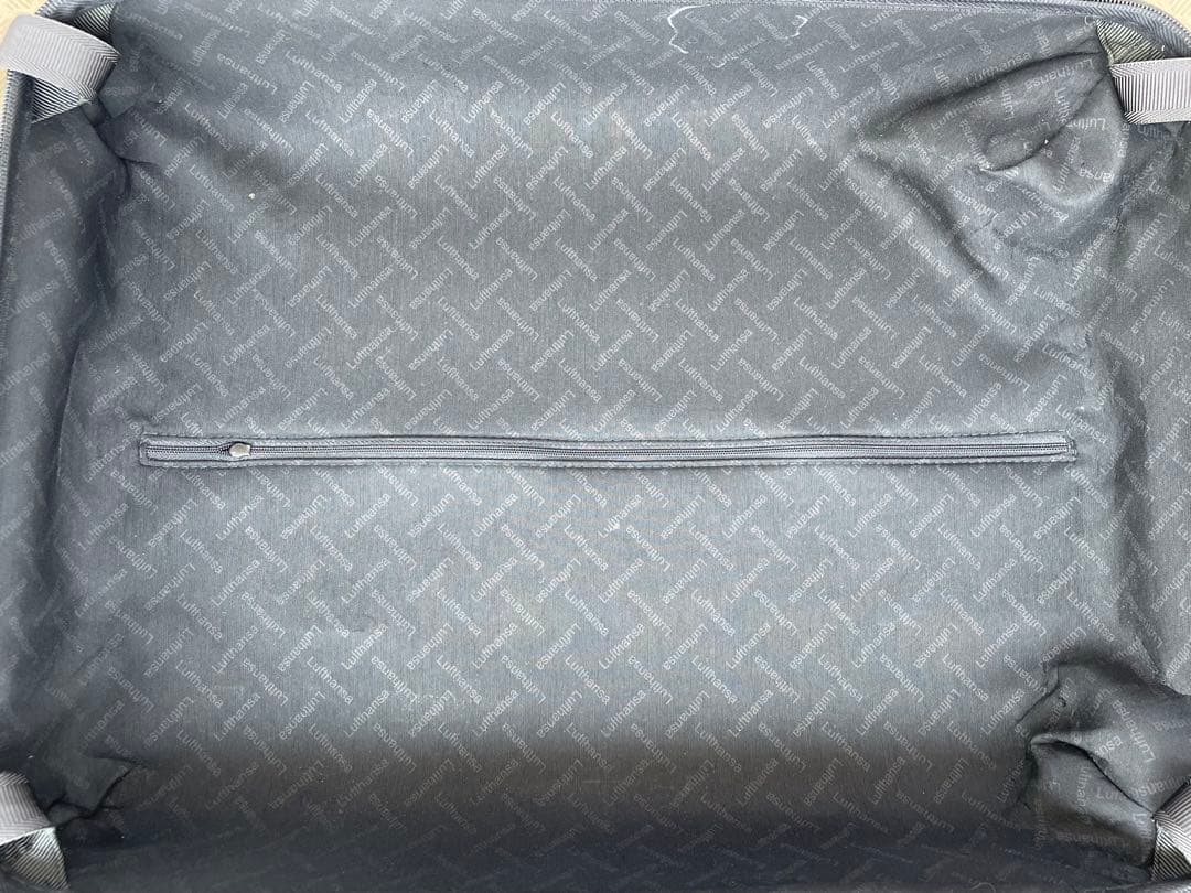 リモワスーツケース　ルフトハンザ航空コラボ　限定品　機内持ち込み可　ブラック　黒