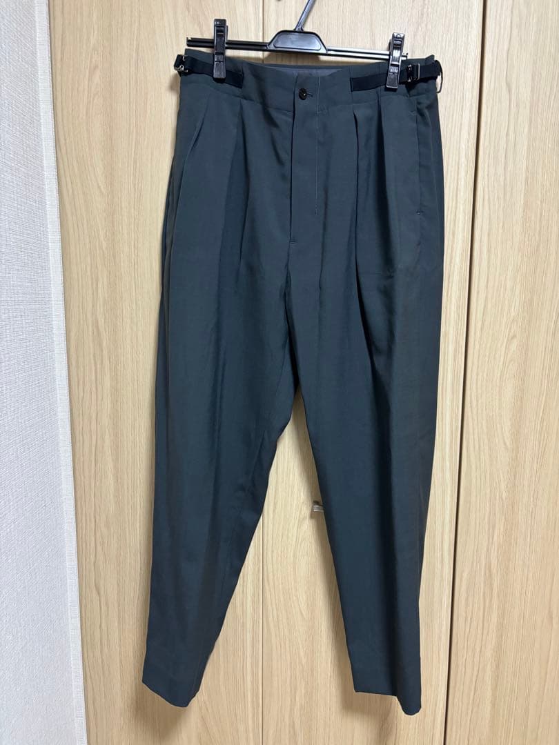 で*す様 IRENISA Two Tucks Tapered Trousers