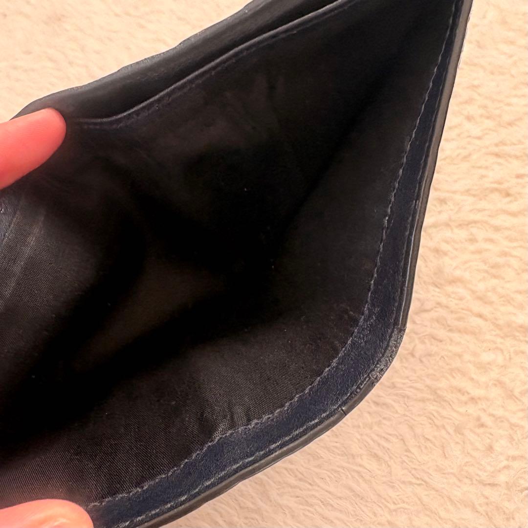 Gucci GGパターン 二つ折り財布 黒