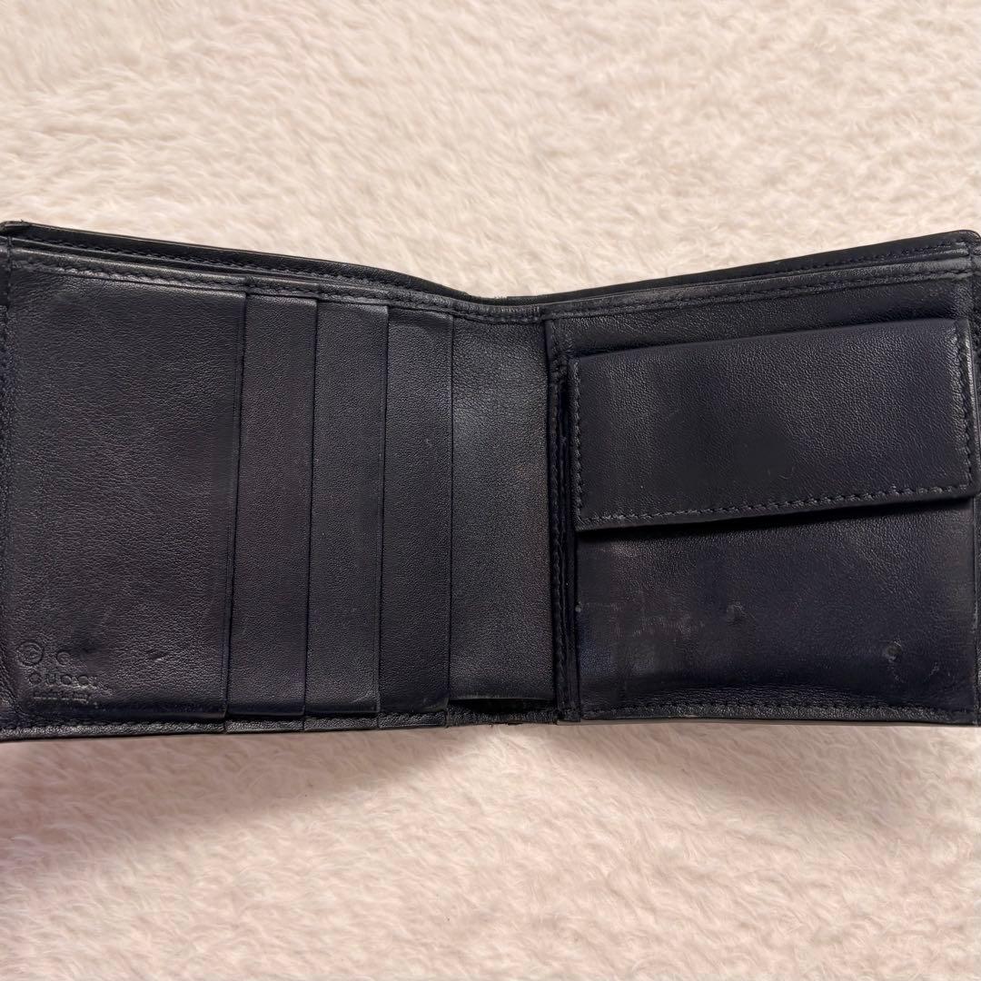 Gucci GGパターン 二つ折り財布 黒