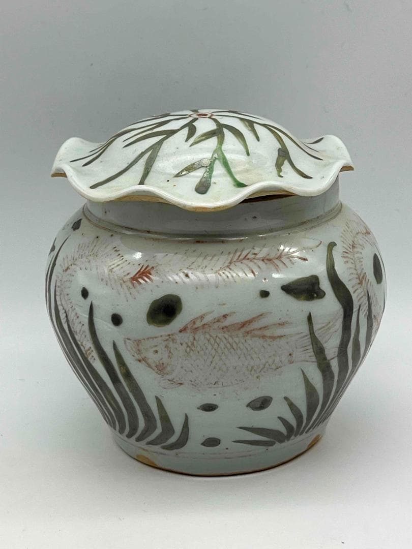 田中 野夫 元時代紅綠彩魚藻紋荷葉型小壺蓋付き茶道具お茶入れ(D-74)