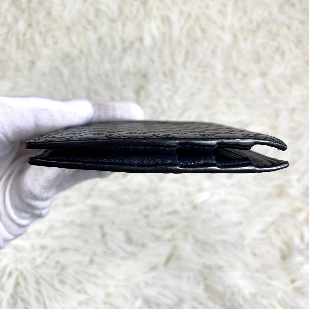 美品ꕥグッチ 折り財布 マネークリップ GG マイクロシマ レザー ネイビー