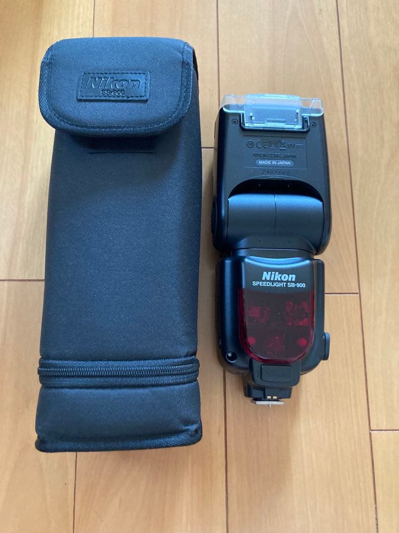 Nikon スピードライト SB-900