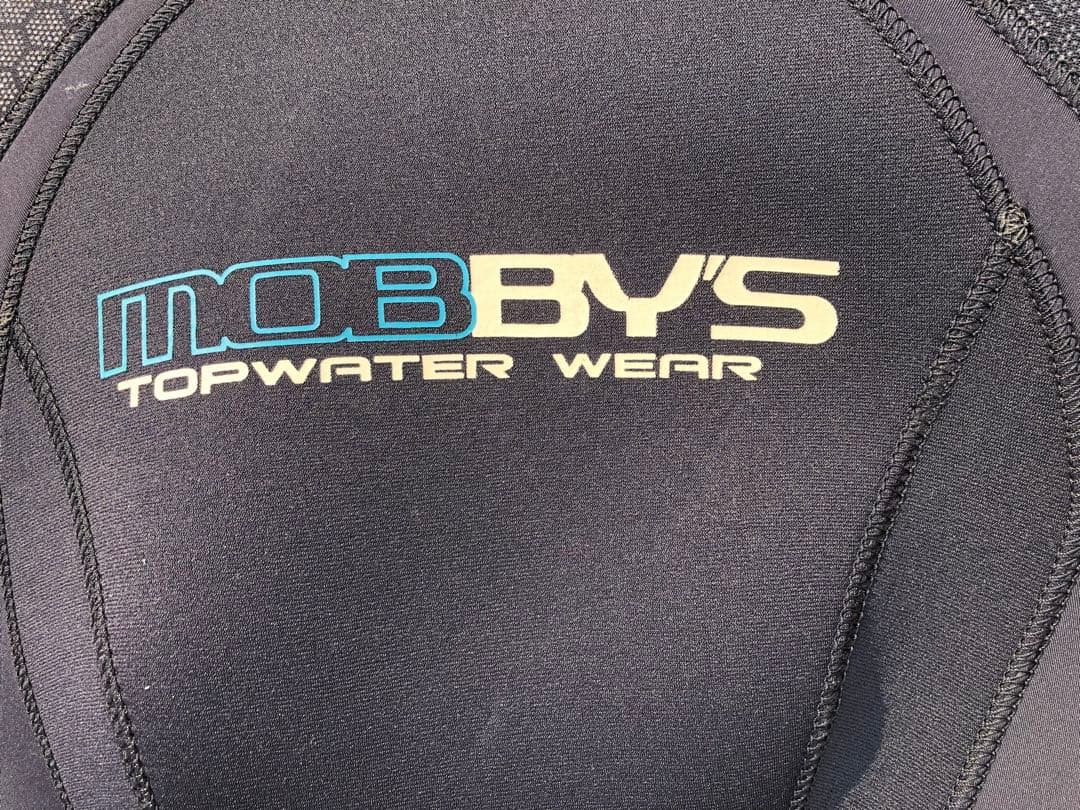 ウェットスーツ　女性　モビーズ　Mサイズ　ダイビング　サーフィン　マリンスポーツ